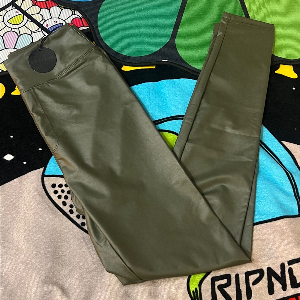 Aerie OFFLINE Olive Faux Leather Real Luxe Leggings NWT - Picture 8 of 11